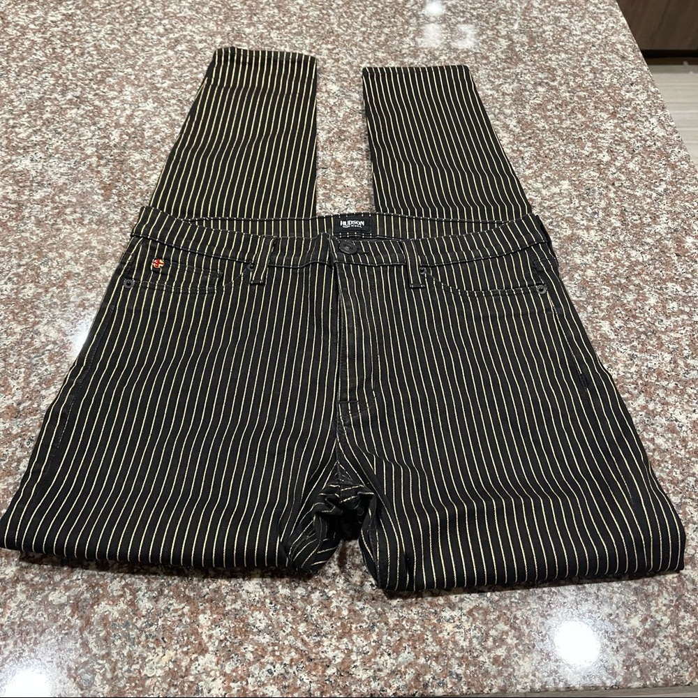 Hudson Jeans - Picture 9 of 9